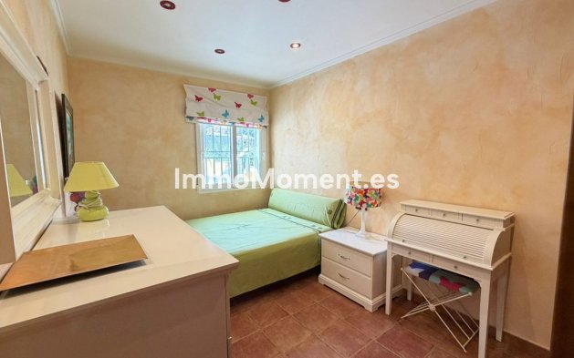 Resale - Villa - Orihuela - Orihuela Centro