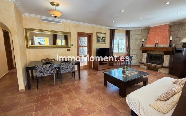 Resale - Villa - Orihuela - Orihuela Centro