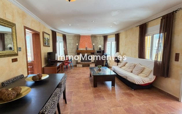 Resale - Villa - Orihuela - Orihuela Centro