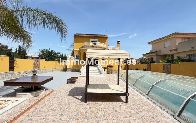 Resale - Villa - Orihuela - Orihuela Centro
