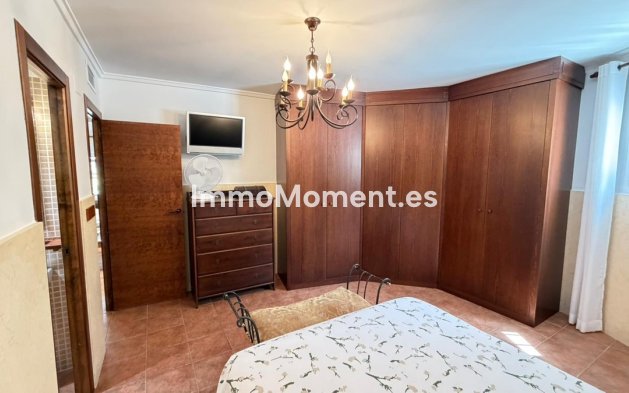Resale - Villa - Orihuela - Orihuela Centro