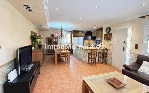 Resale - Villa - Orihuela - Orihuela Centro