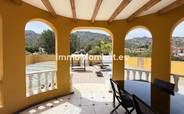 Resale - Villa - Orihuela - Orihuela Centro