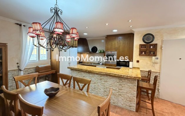 Resale - Villa - Orihuela - Orihuela Centro