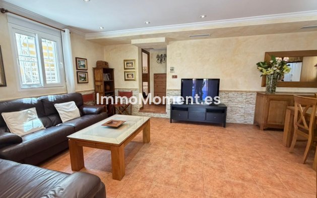 Resale - Villa - Orihuela - Orihuela Centro