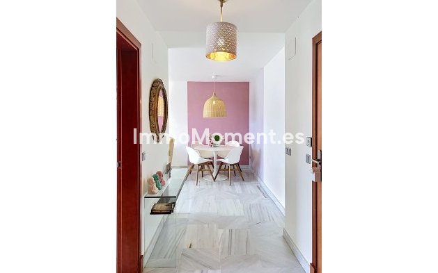 Wiederverkauf - Wohnung - Estepona  - Selwo