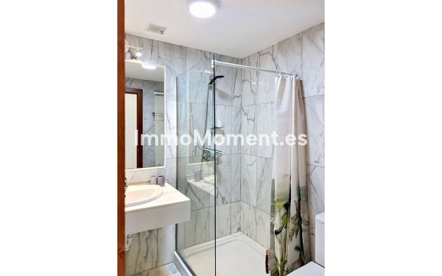 Wiederverkauf - Wohnung - Estepona  - Selwo