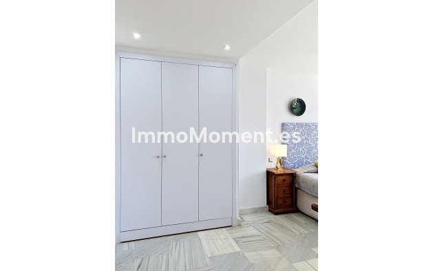 Wiederverkauf - Wohnung - Estepona  - Selwo