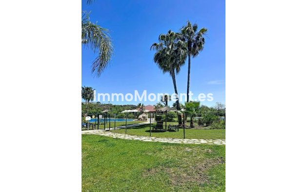 Wiederverkauf - Wohnung - Estepona  - Selwo