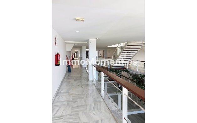 Wiederverkauf - Wohnung - Estepona  - Selwo