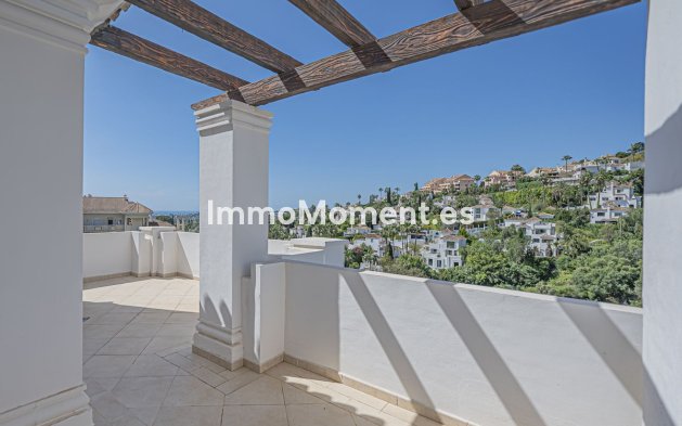 Revente - Appartement - Marbella - Nueva Andalucía