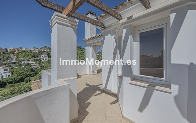 Revente - Appartement - Marbella - Nueva Andalucía