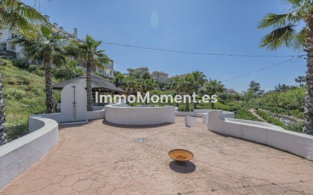 Revente - Appartement - Marbella - Nueva Andalucía