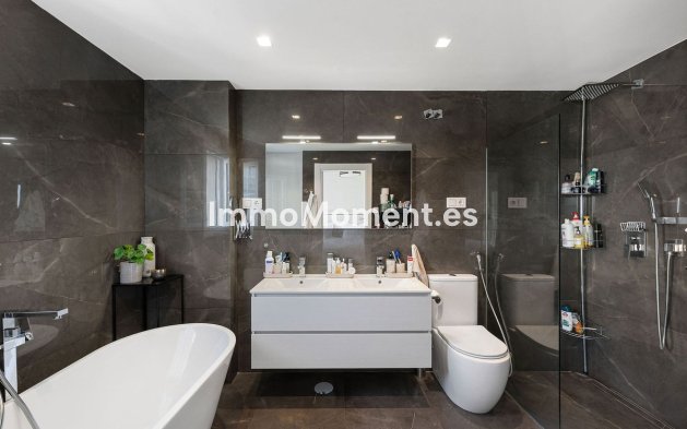 Wiederverkauf - Reihenhaus - Marbella - Nueva Andalucía