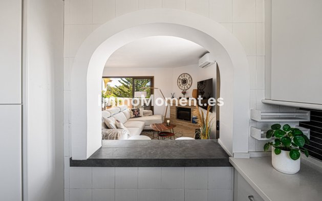 Resale - Apartment - Mijas - Calahonda