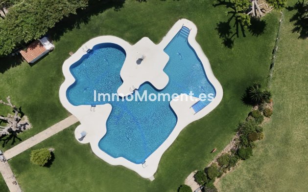 Resale - Apartment - Mijas - Calahonda