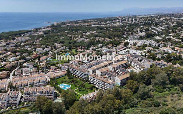 Resale - Apartment - Mijas - Calahonda