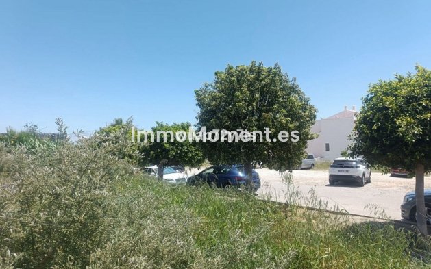 Bestaande woning - Perceel - Estepona  - Estepona Centro