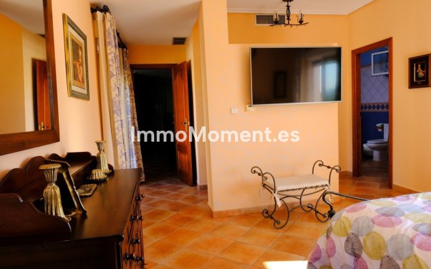 Resale - Villa - Orihuela - Orihuela Centro