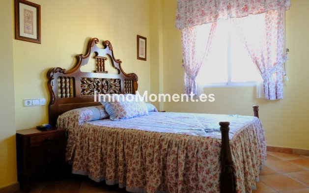Resale - Villa - Orihuela - Orihuela Centro