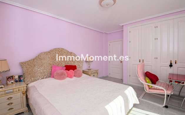 Resale - Villa - Orihuela - Orihuela Costa