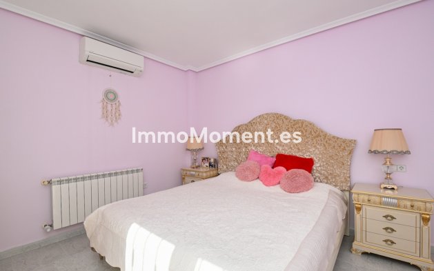 Resale - Villa - Orihuela - Orihuela Costa