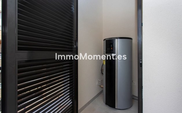 Resale - Apartment - Torrevieja - Torrevieja Centro