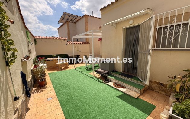 Resale - Villa - San Fulgencio - La Marina