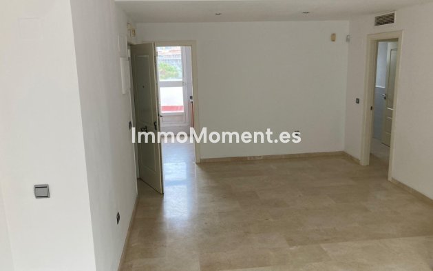 Bestaande woning - Appartement - Estepona  - Cancelada