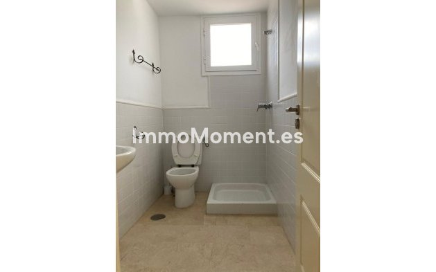Bestaande woning - Appartement - Estepona  - Cancelada