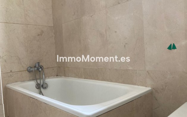 Bestaande woning - Appartement - Estepona  - Cancelada