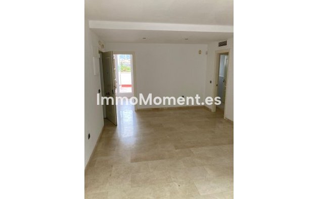 Bestaande woning - Appartement - Estepona  - Cancelada