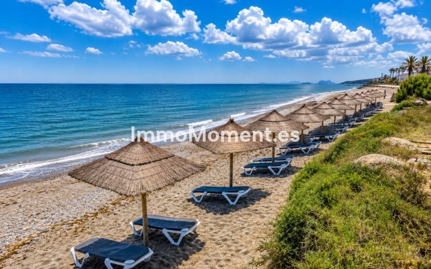 Reventa - Apartamento - Estepona  - Estepona Centro