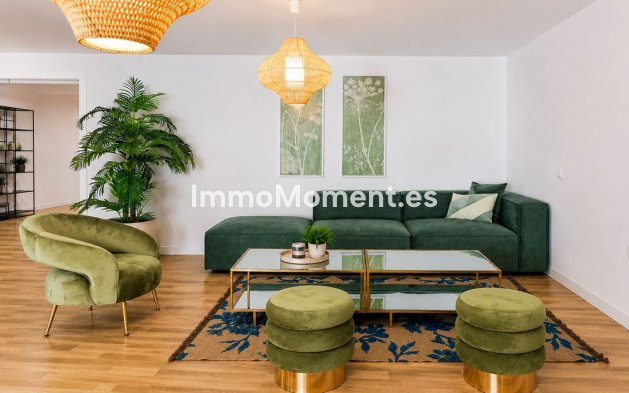 Reventa - Apartamento - Estepona  - Estepona Centro