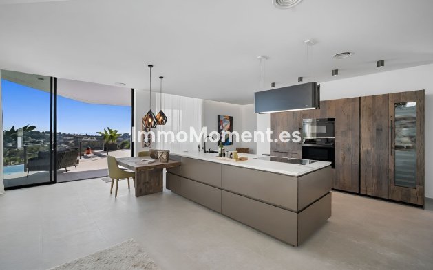 Bestaande woning - Vrijstaande villa - El Paraiso - New Golden Mile