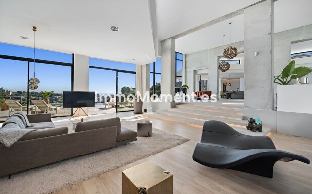 Bestaande woning - Vrijstaande villa - El Paraiso - New Golden Mile