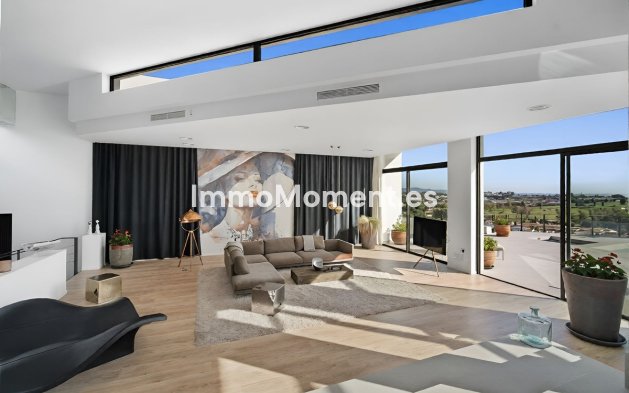 Bestaande woning - Vrijstaande villa - El Paraiso - New Golden Mile