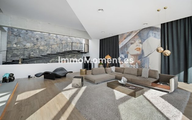 Bestaande woning - Vrijstaande villa - El Paraiso - New Golden Mile
