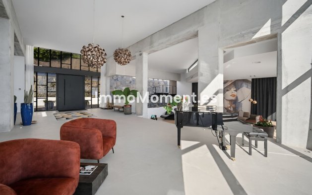 Bestaande woning - Vrijstaande villa - El Paraiso - New Golden Mile