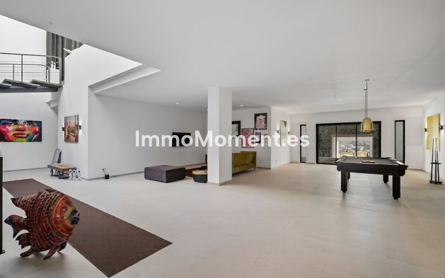 Bestaande woning - Vrijstaande villa - El Paraiso - New Golden Mile