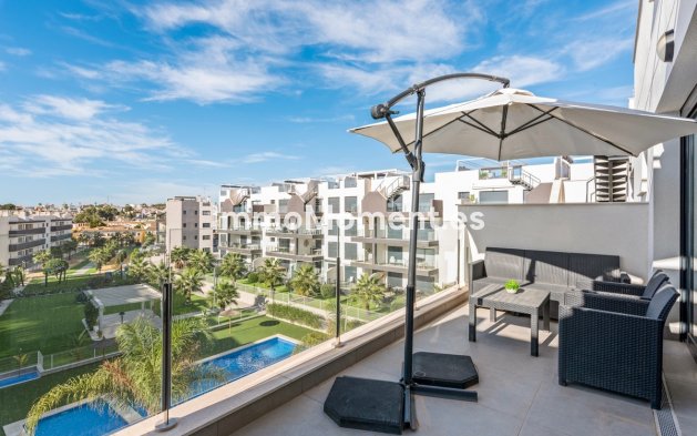 Resale - Apartment - Orihuela - Villamartin