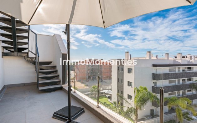 Resale - Apartment - Orihuela - Villamartin