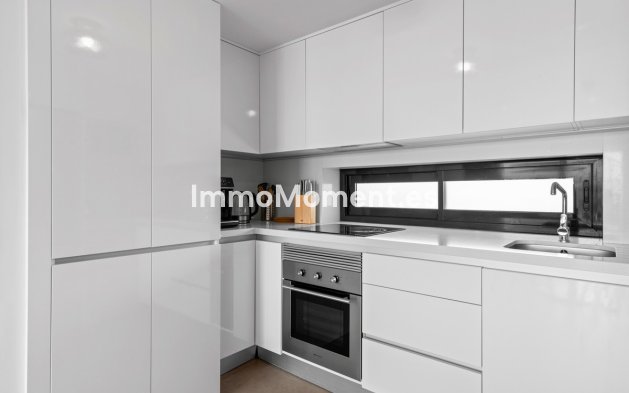 Resale - Apartment - Orihuela - Villamartin