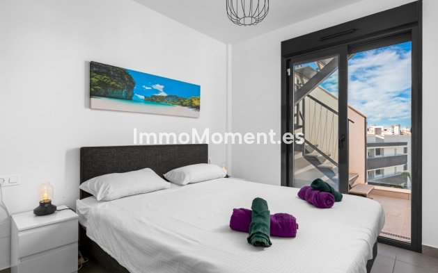 Resale - Apartment - Orihuela - Villamartin