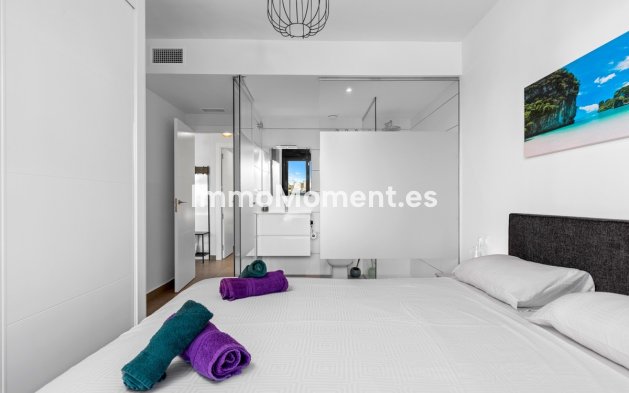 Resale - Apartment - Orihuela - Villamartin