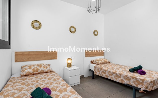 Resale - Apartment - Orihuela - Villamartin