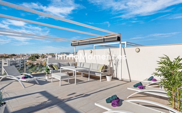 Resale - Apartment - Orihuela - Villamartin