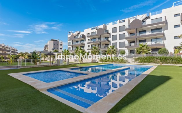 Resale - Apartment - Orihuela - Villamartin