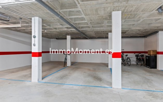 Resale - Apartment - Orihuela - Villamartin