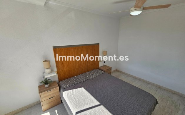 Resale - Apartment - Torrevieja - Torrevieja Centro